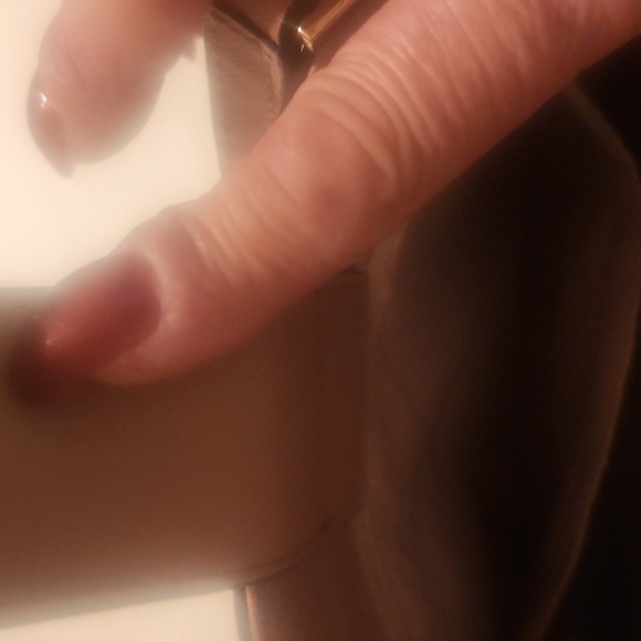 Handbag - Picture 5 of 7